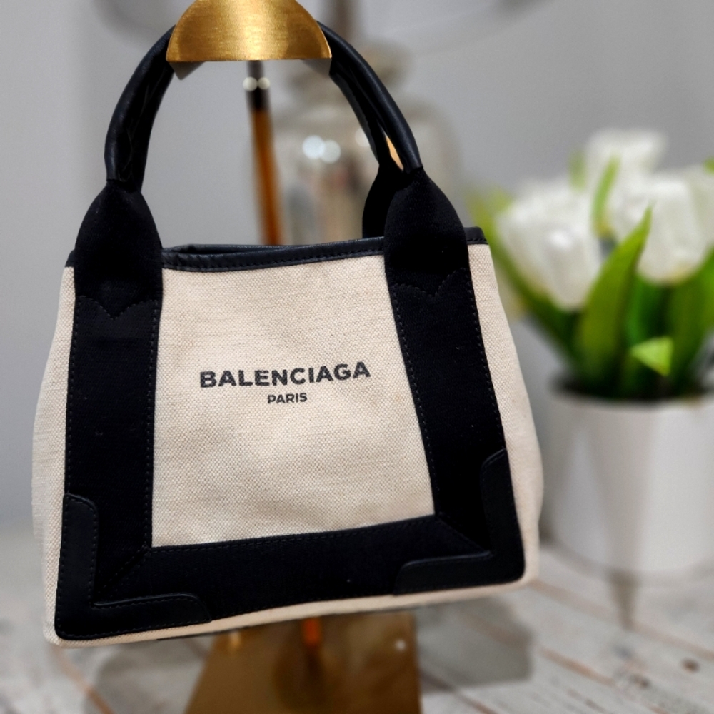 Balenciaga Black and Cream Women's Bag